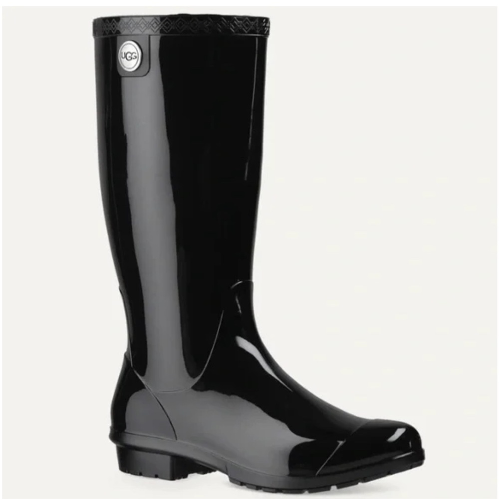 Uggs Raana black Rainboots NWOT